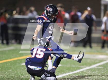 Thumbnail 1 in Lakeside vs Maranatha photogallery.