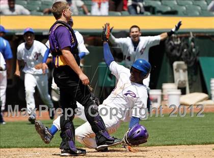 Thumbnail 3 in St. Joseph Notre Dame vs. Oakland Tech (Dave Stewart/Oakland A's Showdown) photogallery.