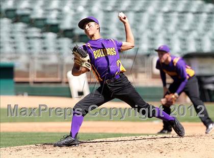 Thumbnail 2 in St. Joseph Notre Dame vs. Oakland Tech (Dave Stewart/Oakland A's Showdown) photogallery.