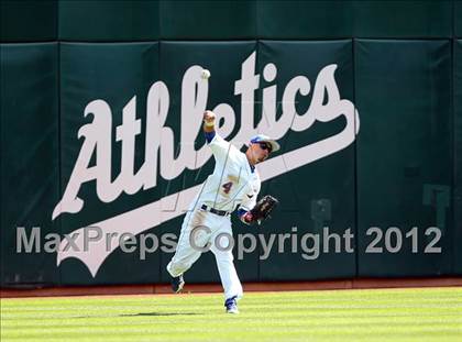 Thumbnail 3 in St. Joseph Notre Dame vs. Oakland Tech (Dave Stewart/Oakland A's Showdown) photogallery.