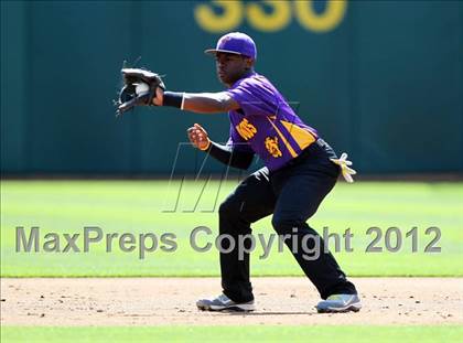 Thumbnail 3 in St. Joseph Notre Dame vs. Oakland Tech (Dave Stewart/Oakland A's Showdown) photogallery.