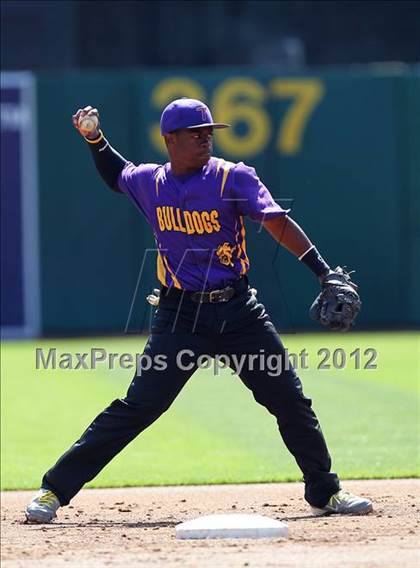 Thumbnail 2 in St. Joseph Notre Dame vs. Oakland Tech (Dave Stewart/Oakland A's Showdown) photogallery.