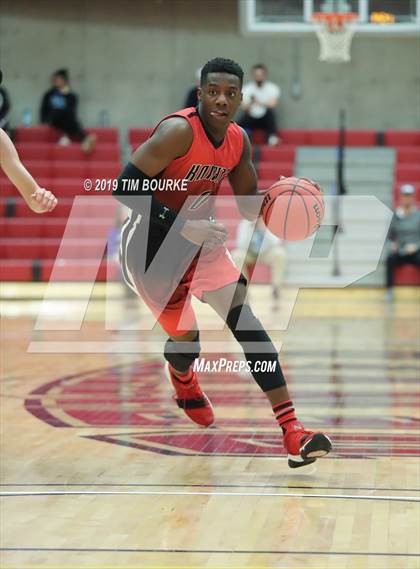 Thumbnail 3 in Lutheran vs. DSST: Stapleton (CHSAA 3A Great 8) photogallery.