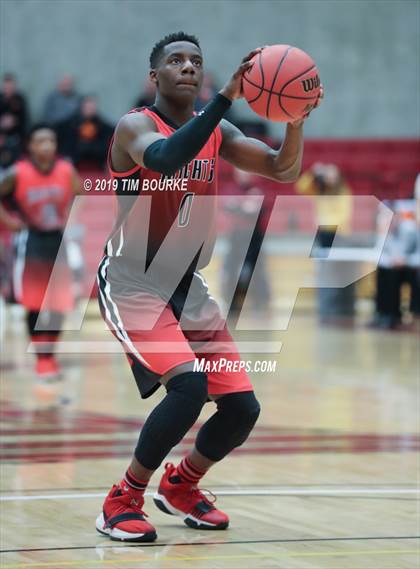 Thumbnail 3 in Lutheran vs. DSST: Stapleton (CHSAA 3A Great 8) photogallery.