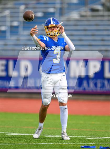 Thumbnail 3 in St. Francis Prep @ Kellenberg Memorial photogallery.