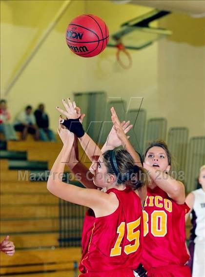 Thumbnail 3 in Woodcreek vs. Chico (2008 Wildcats Invitational) photogallery.