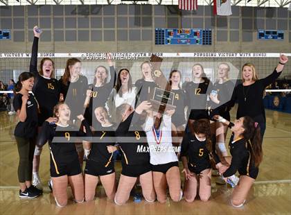 Thumbnail 3 in Hilmar @ San Luis Obispo (CIF State D4 Final) photogallery.