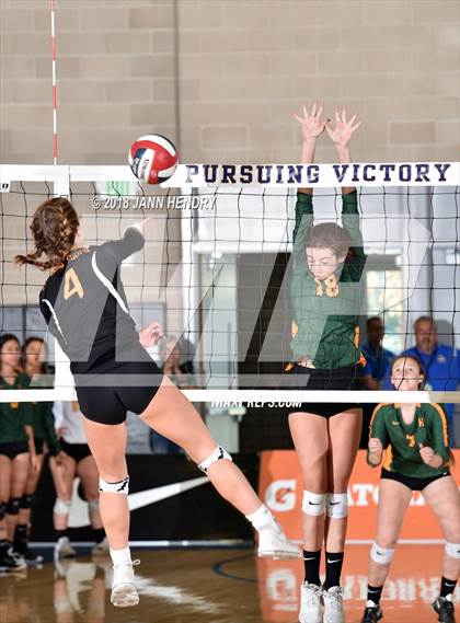 Thumbnail 2 in Hilmar @ San Luis Obispo (CIF State D4 Final) photogallery.