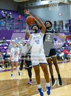 Photo from the gallery "Quincy vs. Althoff Catholic (Prairie Farms Holiday Classic)"