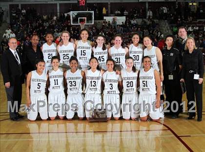 Thumbnail 2 in Archbishop Mitty vs. St. Ignatius (CIF CCS D2 Final) photogallery.