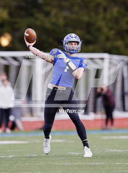 Thumbnail 3 in James Madison @ Fairfax (VHSL Class 6 Semifinal) photogallery.