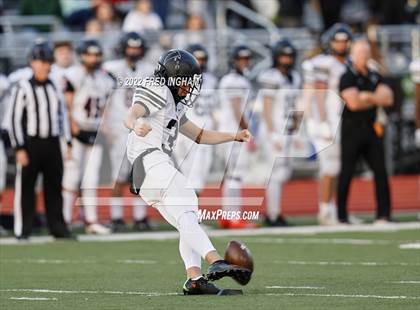 Thumbnail 2 in James Madison @ Fairfax (VHSL Class 6 Semifinal) photogallery.