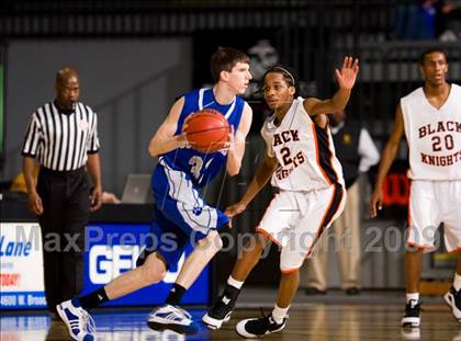 Thumbnail 1 in Charlottesville vs. Courtland (VHSL AA D4 Semifinal) photogallery.