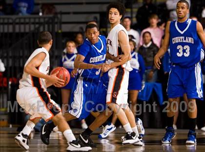 Thumbnail 2 in Charlottesville vs. Courtland (VHSL AA D4 Semifinal) photogallery.