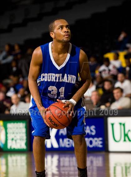 Thumbnail 3 in Charlottesville vs. Courtland (VHSL AA D4 Semifinal) photogallery.