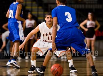 Thumbnail 2 in Charlottesville vs. Courtland (VHSL AA D4 Semifinal) photogallery.