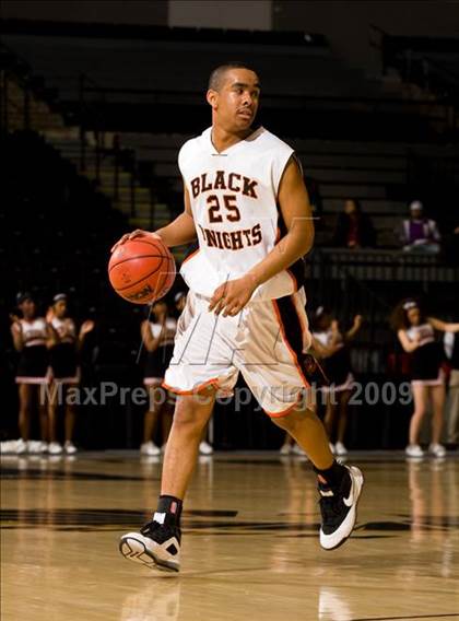Thumbnail 3 in Charlottesville vs. Courtland (VHSL AA D4 Semifinal) photogallery.