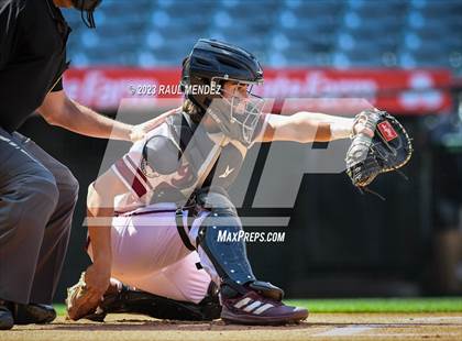 Thumbnail 3 in Mayfair vs. Bellflower photogallery.