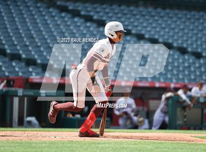 Thumbnail 3 in Mayfair vs. Bellflower photogallery.
