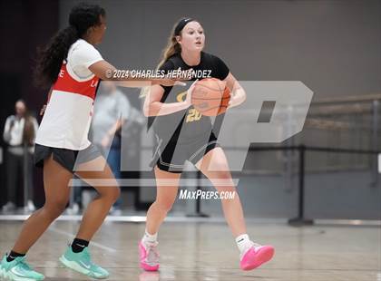 Thumbnail 1 in Glen Rose vs Klein Oak (Texas Association of Basketball Coaches Showcase) photogallery.