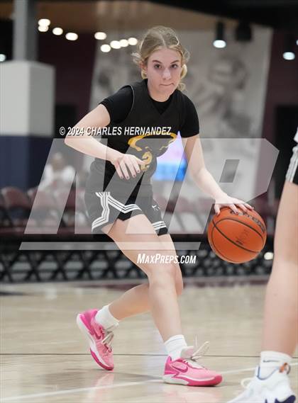 Thumbnail 1 in Glen Rose vs Klein Oak (Texas Association of Basketball Coaches Showcase) photogallery.