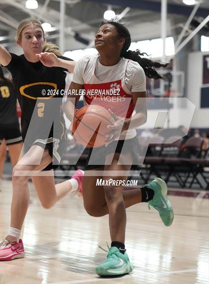 Thumbnail 1 in Glen Rose vs Klein Oak (Texas Association of Basketball Coaches Showcase) photogallery.