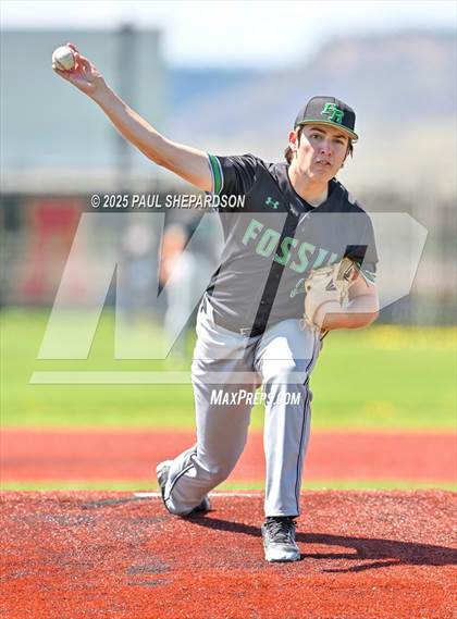 Thumbnail 1 in Fossil Ridge @ Ponderosa photogallery.