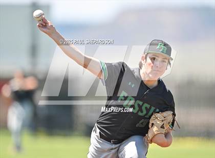 Thumbnail 1 in Fossil Ridge @ Ponderosa photogallery.