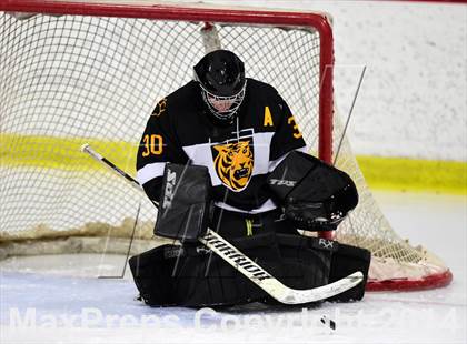 Thumbnail 1 in Daniel Hand vs. North Haven (CIAC DII Quarterfinal) photogallery.
