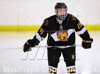 Thumbnail 2 in Daniel Hand vs. North Haven (CIAC DII Quarterfinal) photogallery.