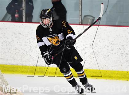 Thumbnail 1 in Daniel Hand vs. North Haven (CIAC DII Quarterfinal) photogallery.