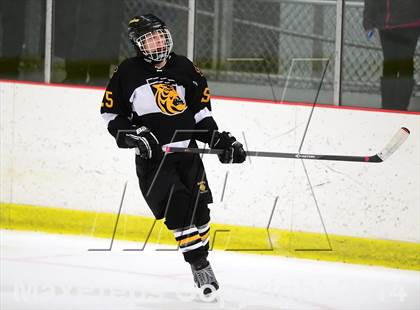 Thumbnail 1 in Daniel Hand vs. North Haven (CIAC DII Quarterfinal) photogallery.