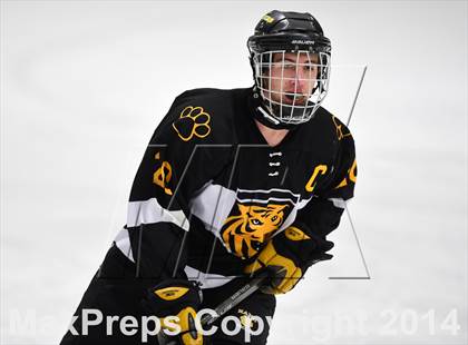 Thumbnail 2 in Daniel Hand vs. North Haven (CIAC DII Quarterfinal) photogallery.