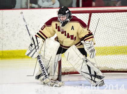 Thumbnail 2 in Daniel Hand vs. North Haven (CIAC DII Quarterfinal) photogallery.