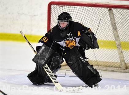 Thumbnail 2 in Daniel Hand vs. North Haven (CIAC DII Quarterfinal) photogallery.