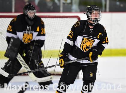 Thumbnail 3 in Daniel Hand vs. North Haven (CIAC DII Quarterfinal) photogallery.