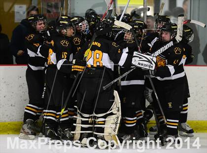 Thumbnail 3 in Daniel Hand vs. North Haven (CIAC DII Quarterfinal) photogallery.