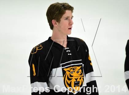 Thumbnail 1 in Daniel Hand vs. North Haven (CIAC DII Quarterfinal) photogallery.