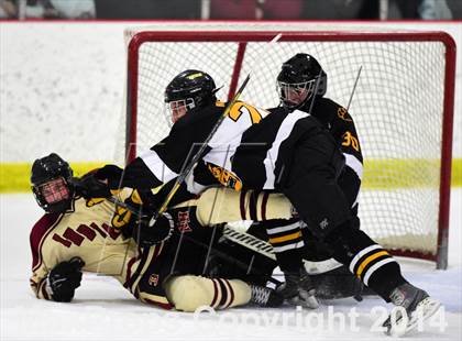 Thumbnail 2 in Daniel Hand vs. North Haven (CIAC DII Quarterfinal) photogallery.