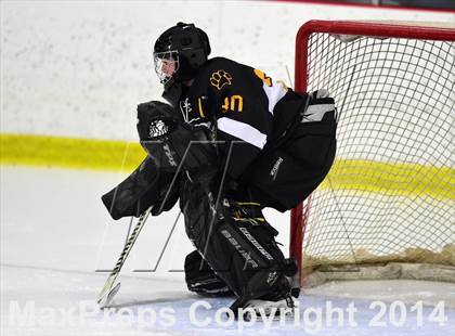 Thumbnail 3 in Daniel Hand vs. North Haven (CIAC DII Quarterfinal) photogallery.