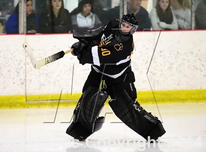 Thumbnail 3 in Daniel Hand vs. North Haven (CIAC DII Quarterfinal) photogallery.