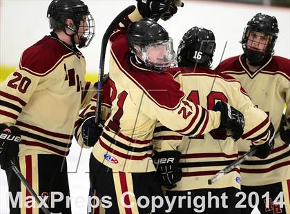 Thumbnail 3 in Daniel Hand vs. North Haven (CIAC DII Quarterfinal) photogallery.