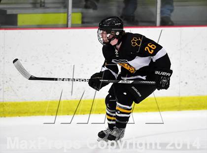 Thumbnail 2 in Daniel Hand vs. North Haven (CIAC DII Quarterfinal) photogallery.