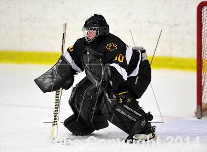 Thumbnail 1 in Daniel Hand vs. North Haven (CIAC DII Quarterfinal) photogallery.