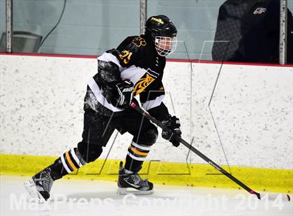 Thumbnail 1 in Daniel Hand vs. North Haven (CIAC DII Quarterfinal) photogallery.