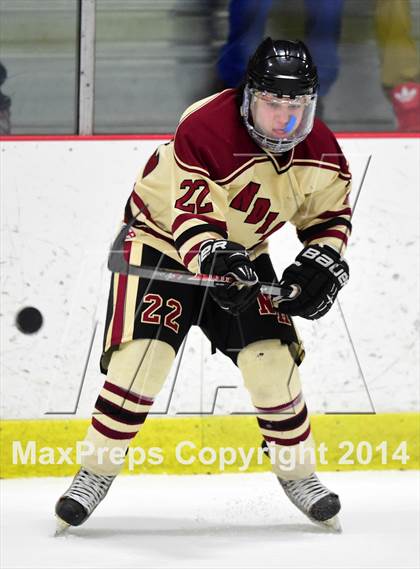 Thumbnail 1 in Daniel Hand vs. North Haven (CIAC DII Quarterfinal) photogallery.