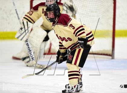 Thumbnail 3 in Daniel Hand vs. North Haven (CIAC DII Quarterfinal) photogallery.