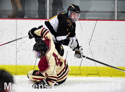 Thumbnail 1 in Daniel Hand vs. North Haven (CIAC DII Quarterfinal) photogallery.