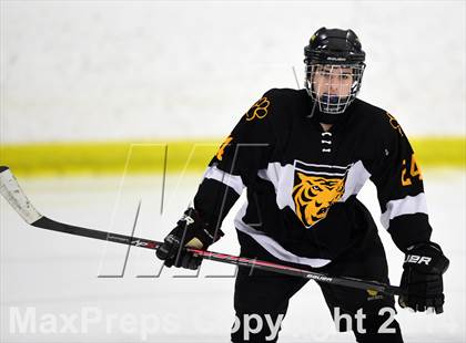Thumbnail 1 in Daniel Hand vs. North Haven (CIAC DII Quarterfinal) photogallery.