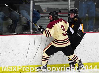Thumbnail 3 in Daniel Hand vs. North Haven (CIAC DII Quarterfinal) photogallery.